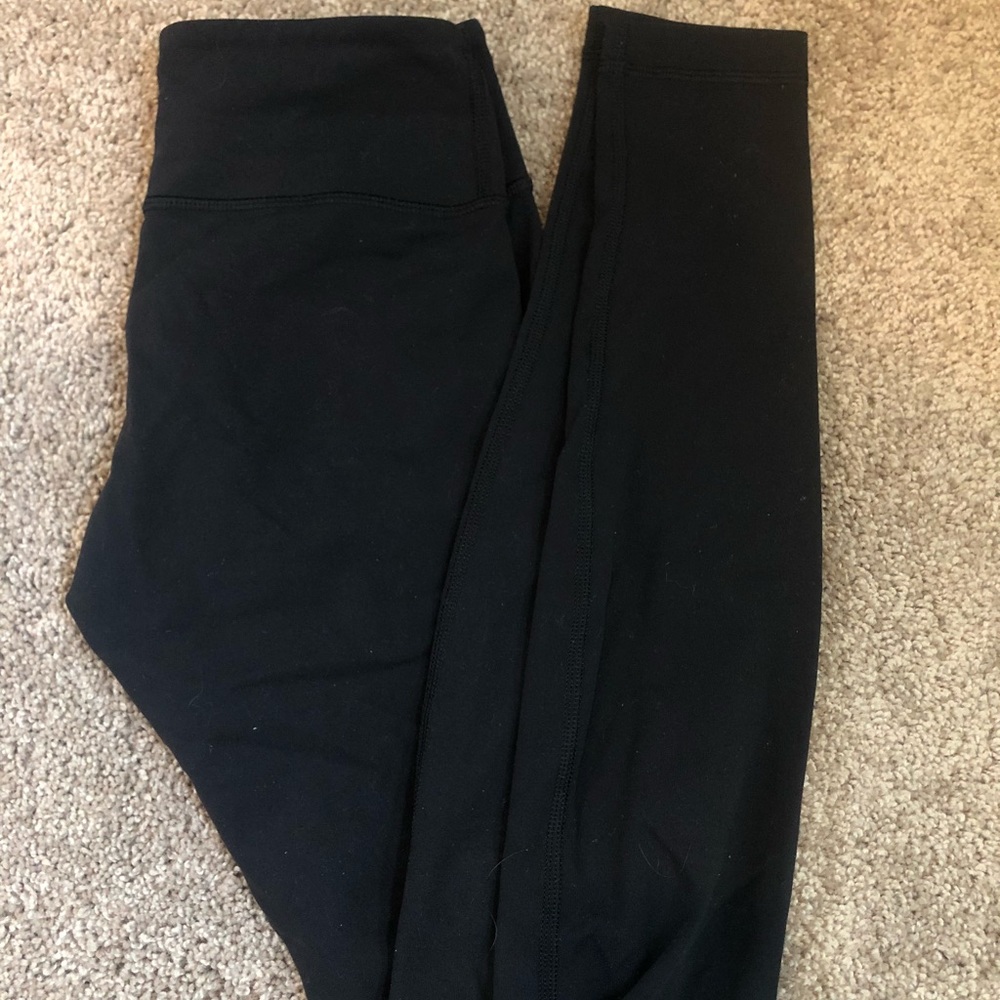 Lululemon wunder under size 2
